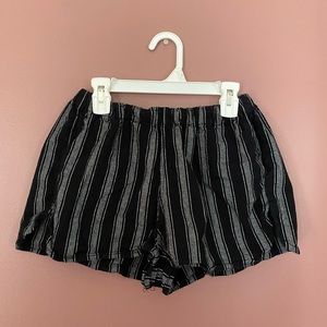 Brandy Melville Tilden Shorts, Size M